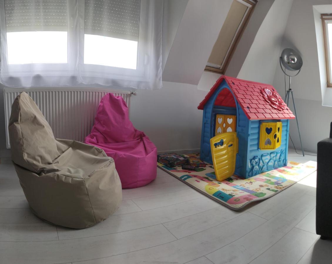 Ikon Apartman Hajdúszoboszló Eksteriør bilde
