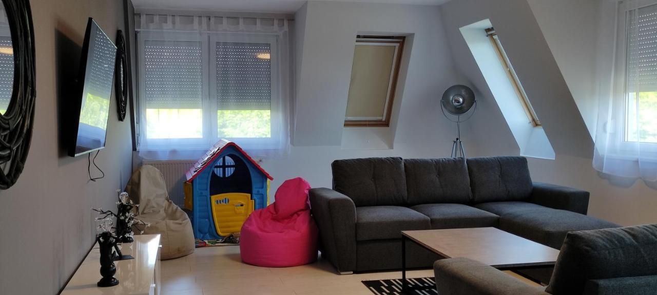 Ikon Apartman Hajdúszoboszló Eksteriør bilde